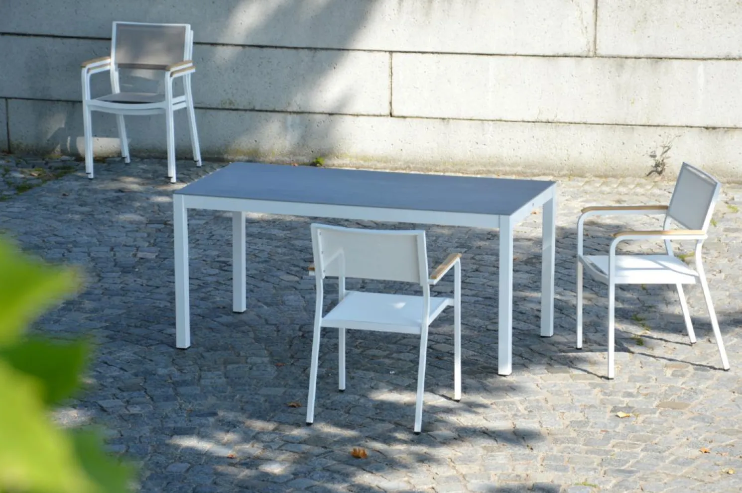 Jan Kurtz Lux Stapelsessel Aluminium, weiß/weiß