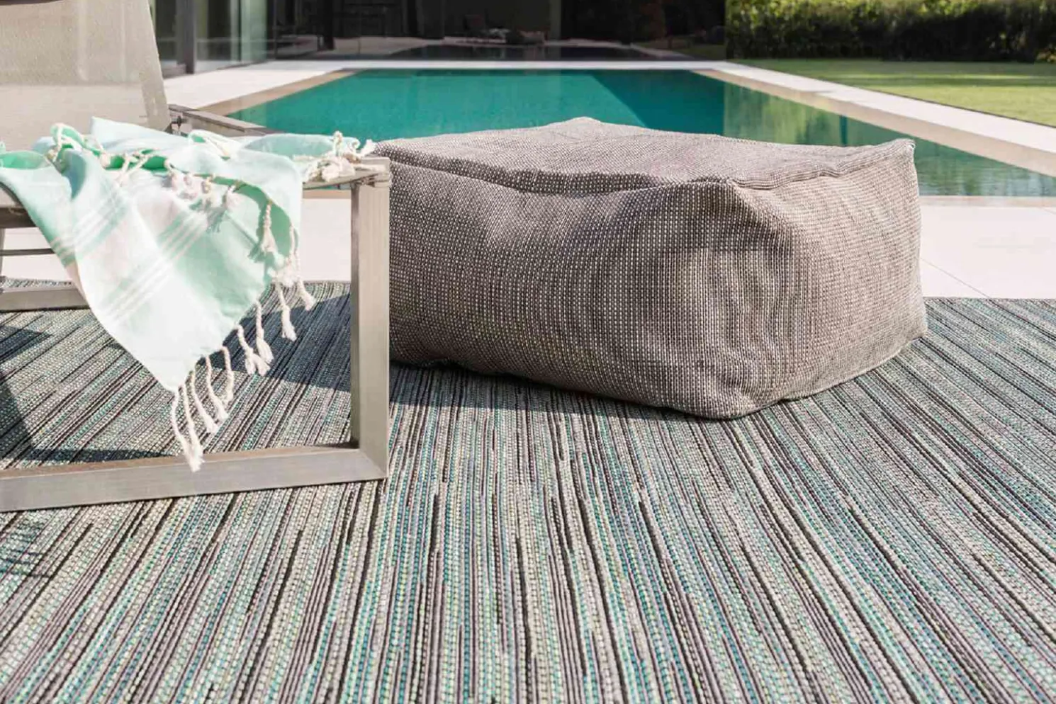 ROOLF DOTTY Cloud Sitzpouf outdoor Türkis