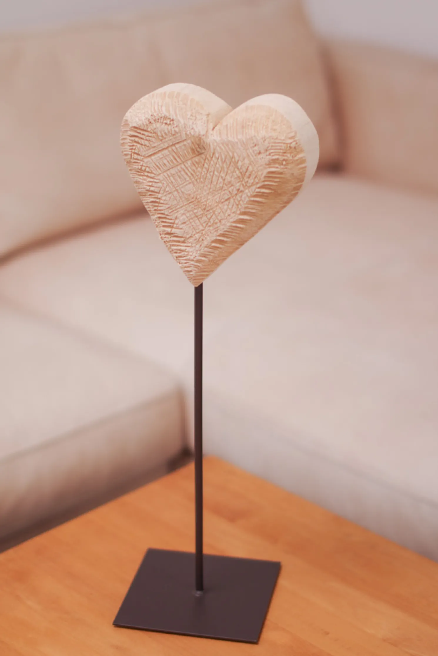 WMG Pappelherz natur auf Eisenständer, Höhe 50 cm