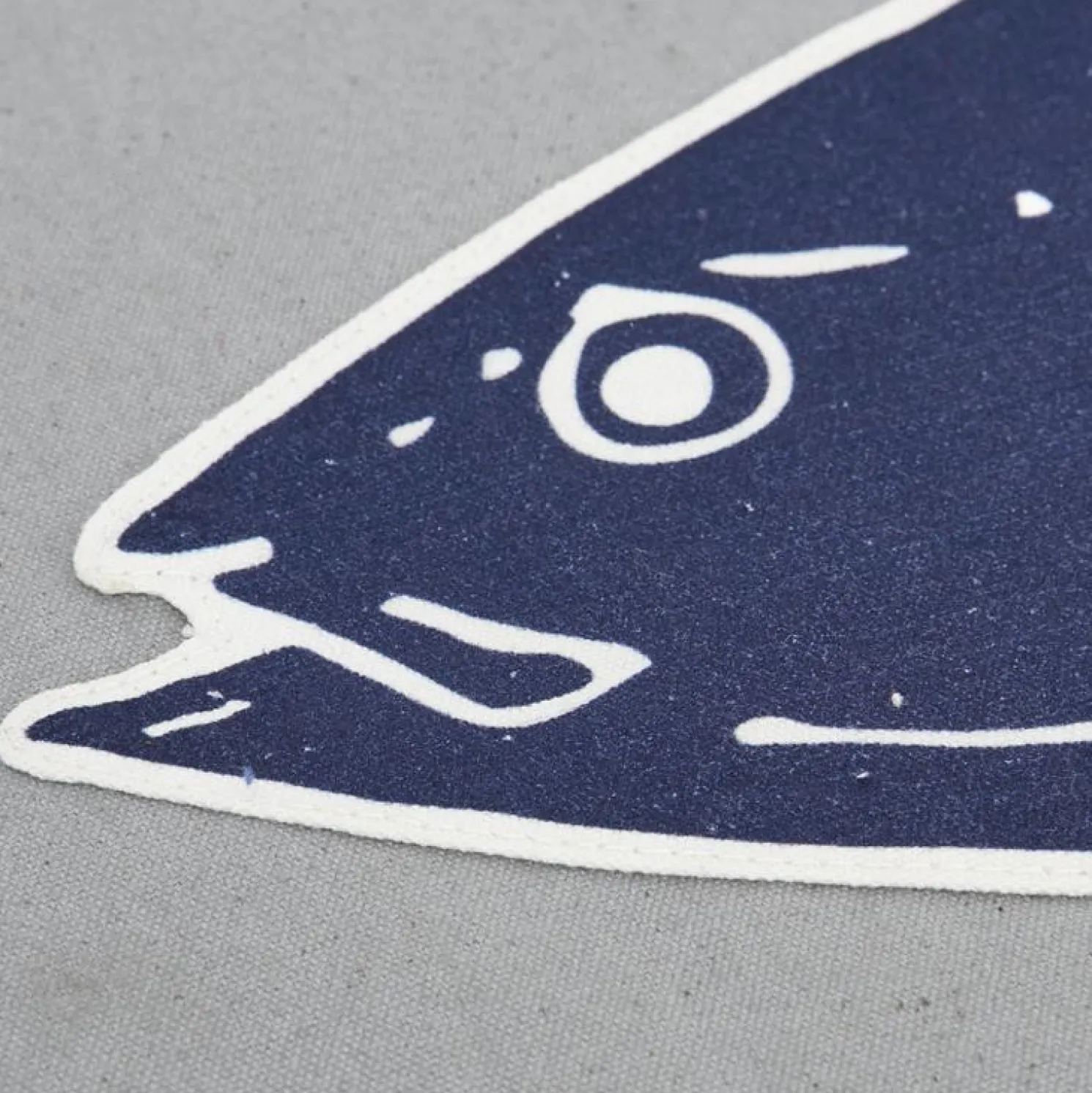 Batela Stoffbanner mit Thunfisch 100x45 cm