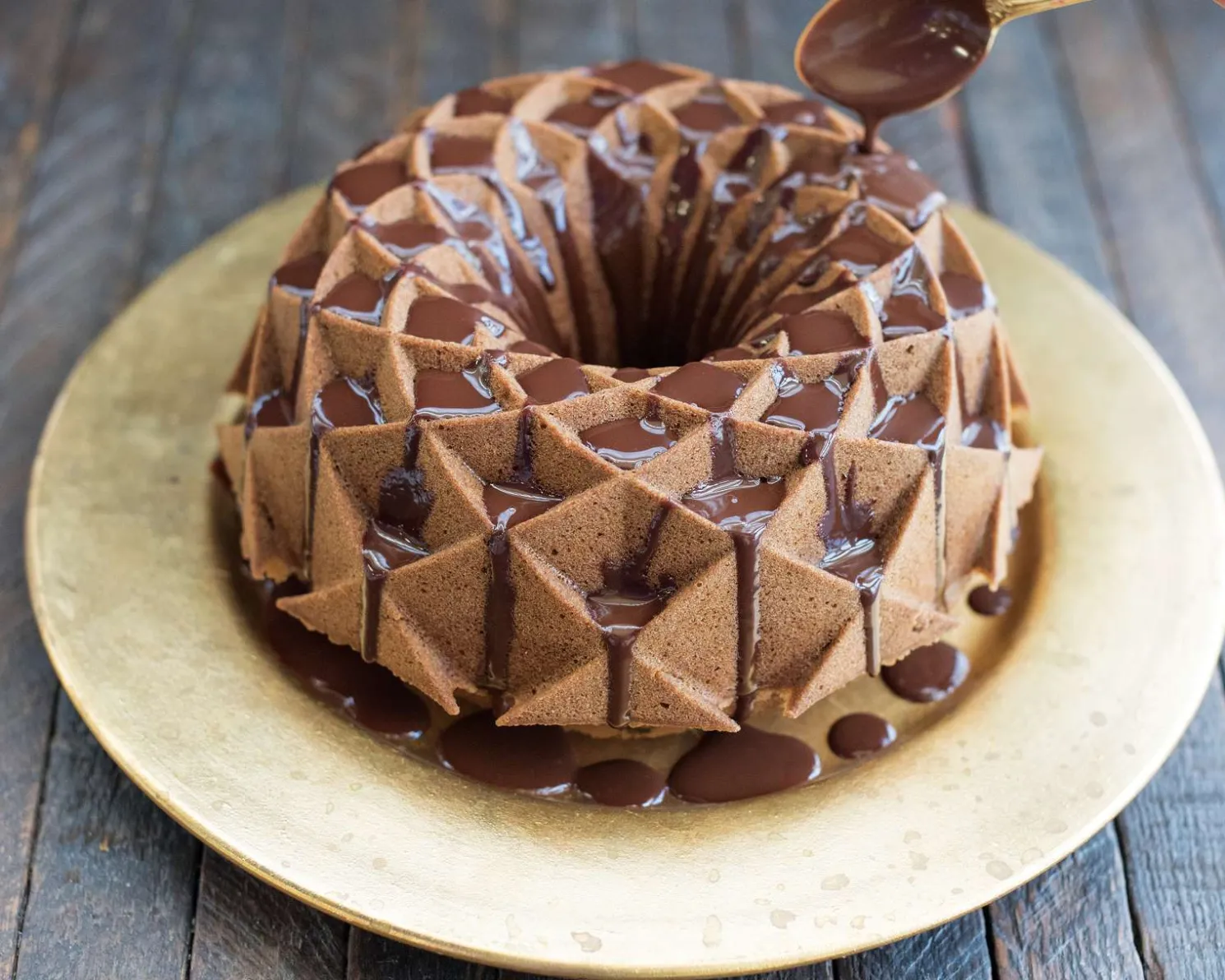 Nordic Ware Backform Jubilee Pan 2,3 Liter