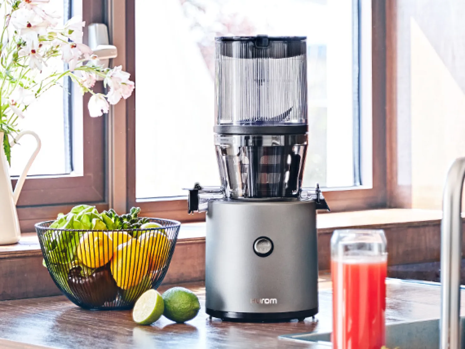 Hurom Slow Juicer - Entsafter H320N mit Mega Hopper und Siebfilter Weiß