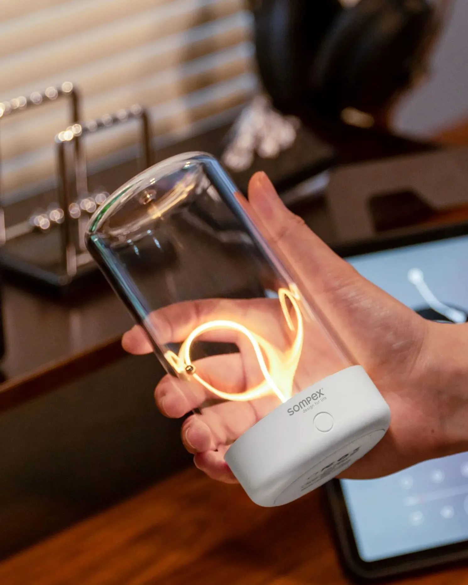 Sompex Pulse Akku Tischleuchte mit Magnetfilament Grün