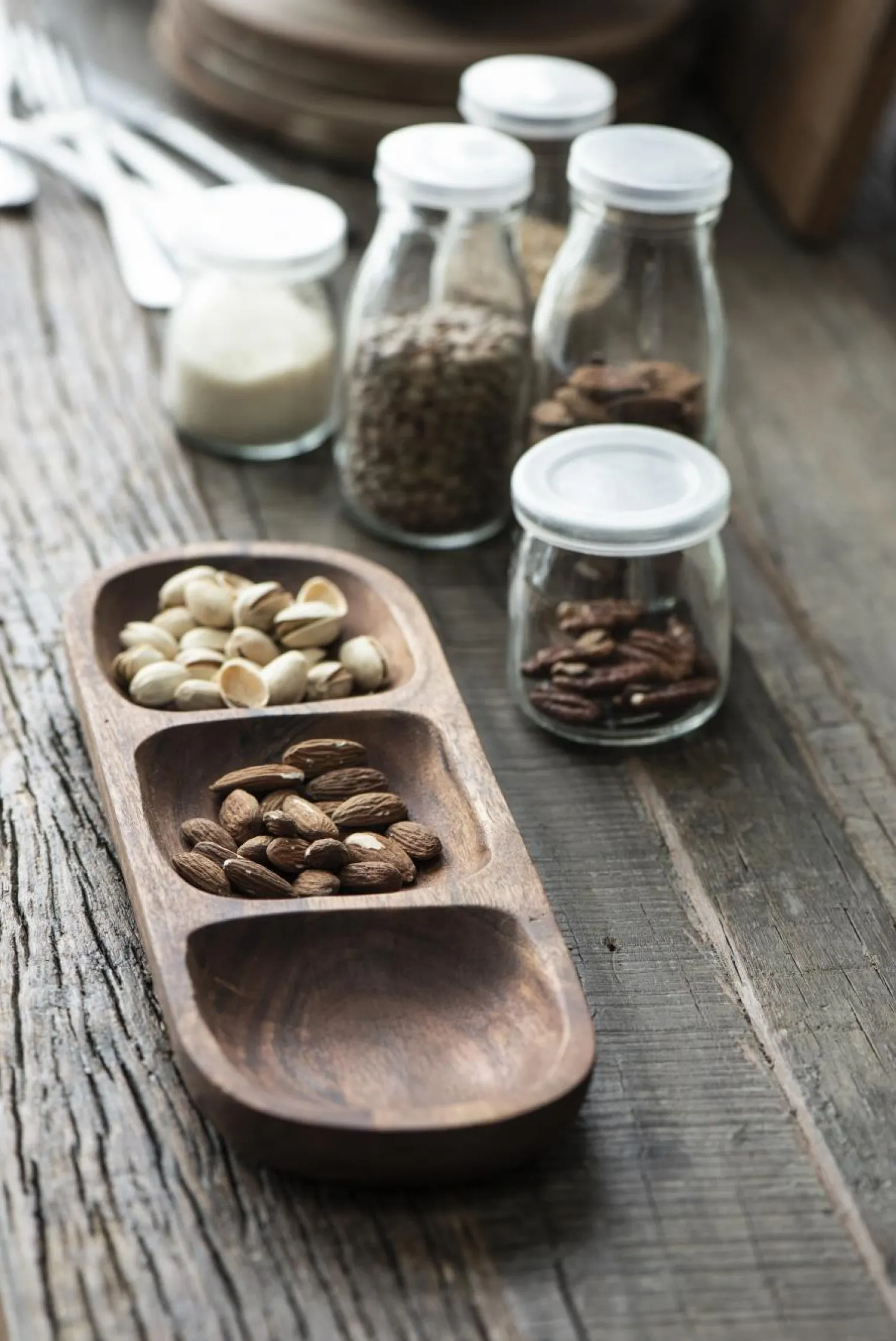 IB laursen Dipschale mit 3 Fächern - geöltes Akazienholz