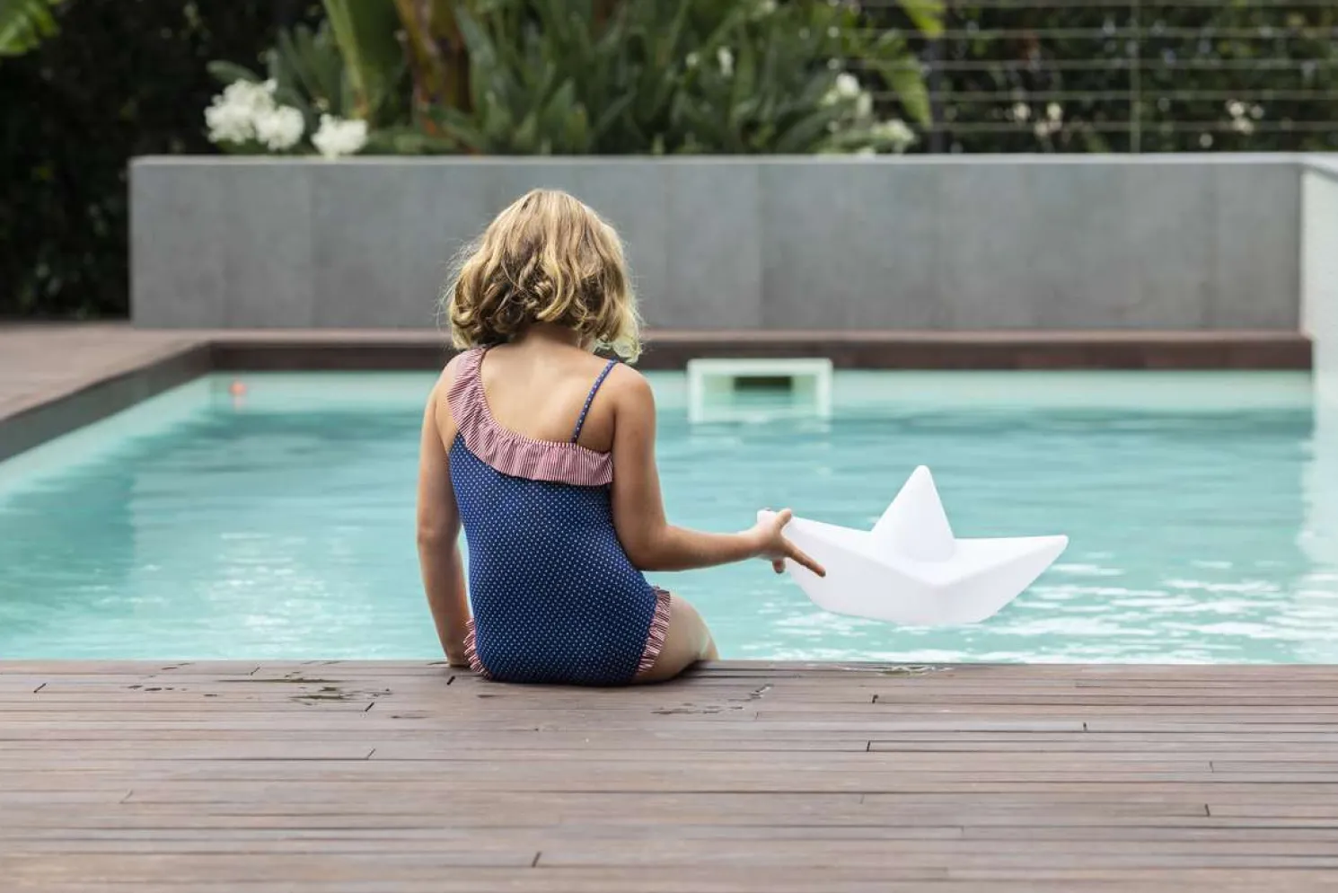 GOODNIGHT-light® LED Poollampe Boot "The Boat Lamp"