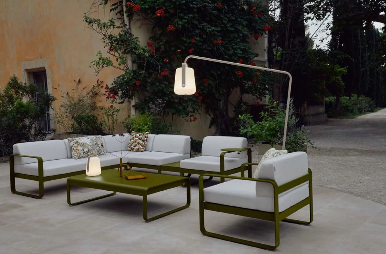 Fermob Bellevie niedriger Lounge-Tisch groß 138 x 80cm Lakritze