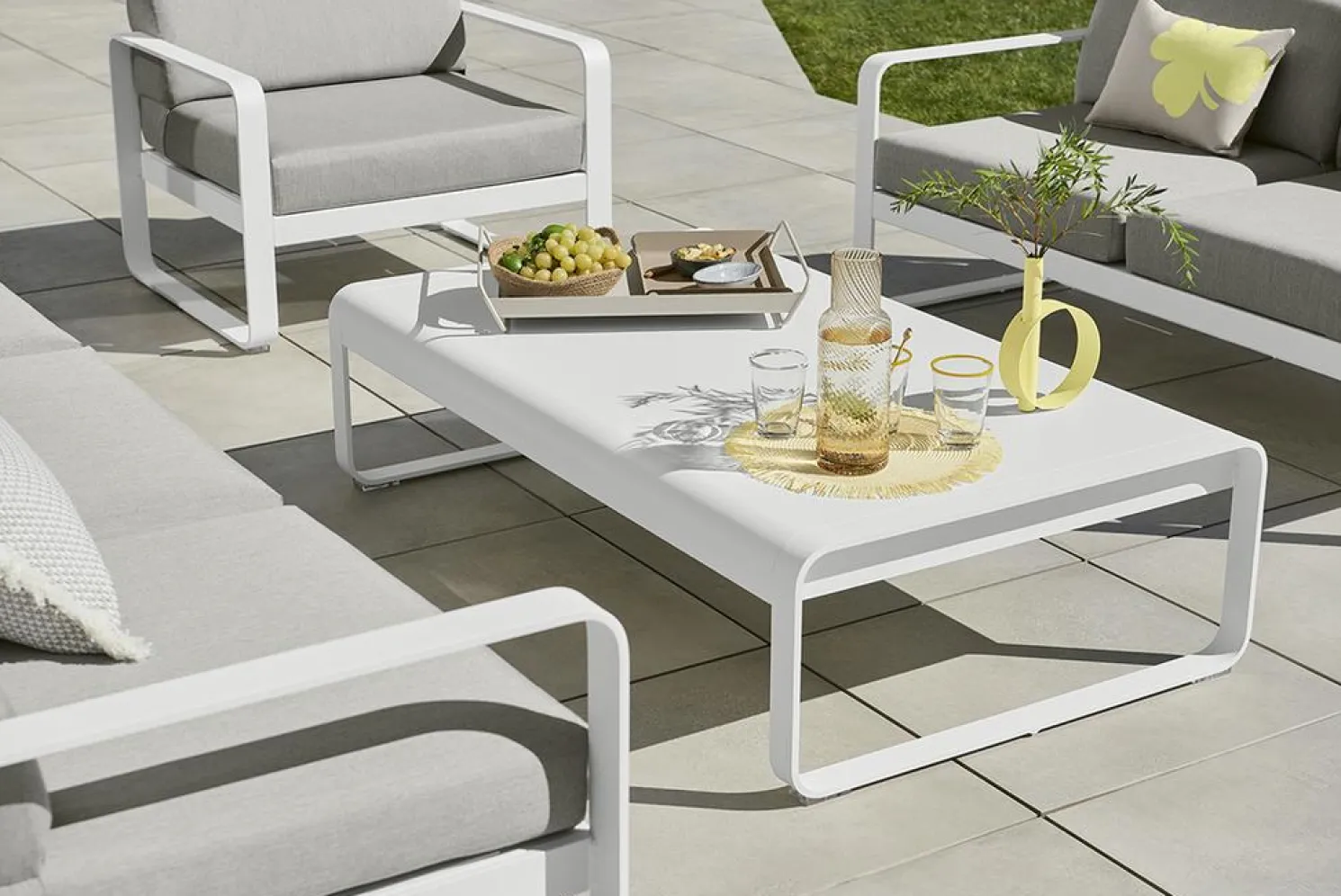 Fermob Bellevie niedriger Lounge-Tisch groß 138 x 80cm Lakritze