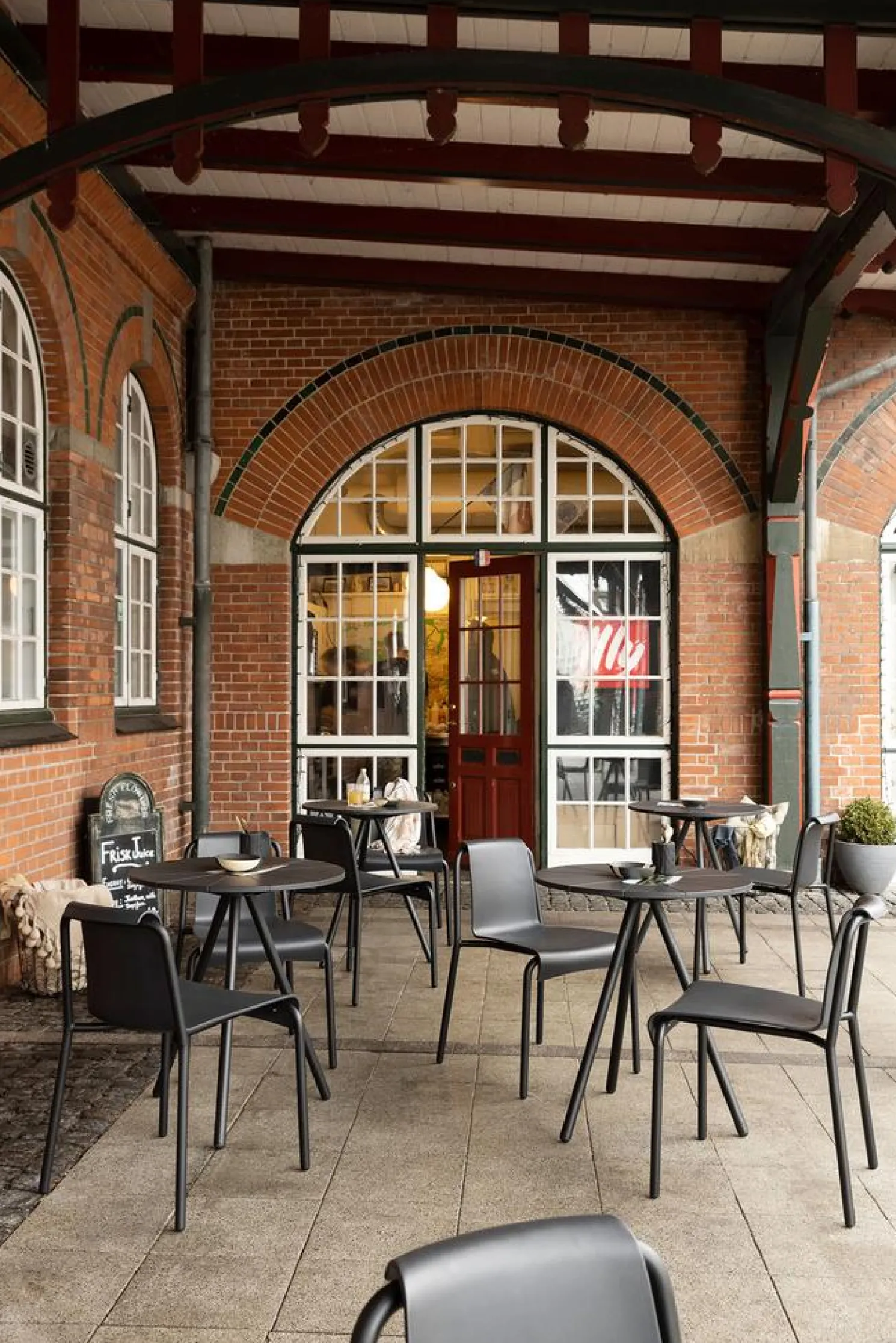 HOUE NAMI Outdoor Dining Chair schwarz