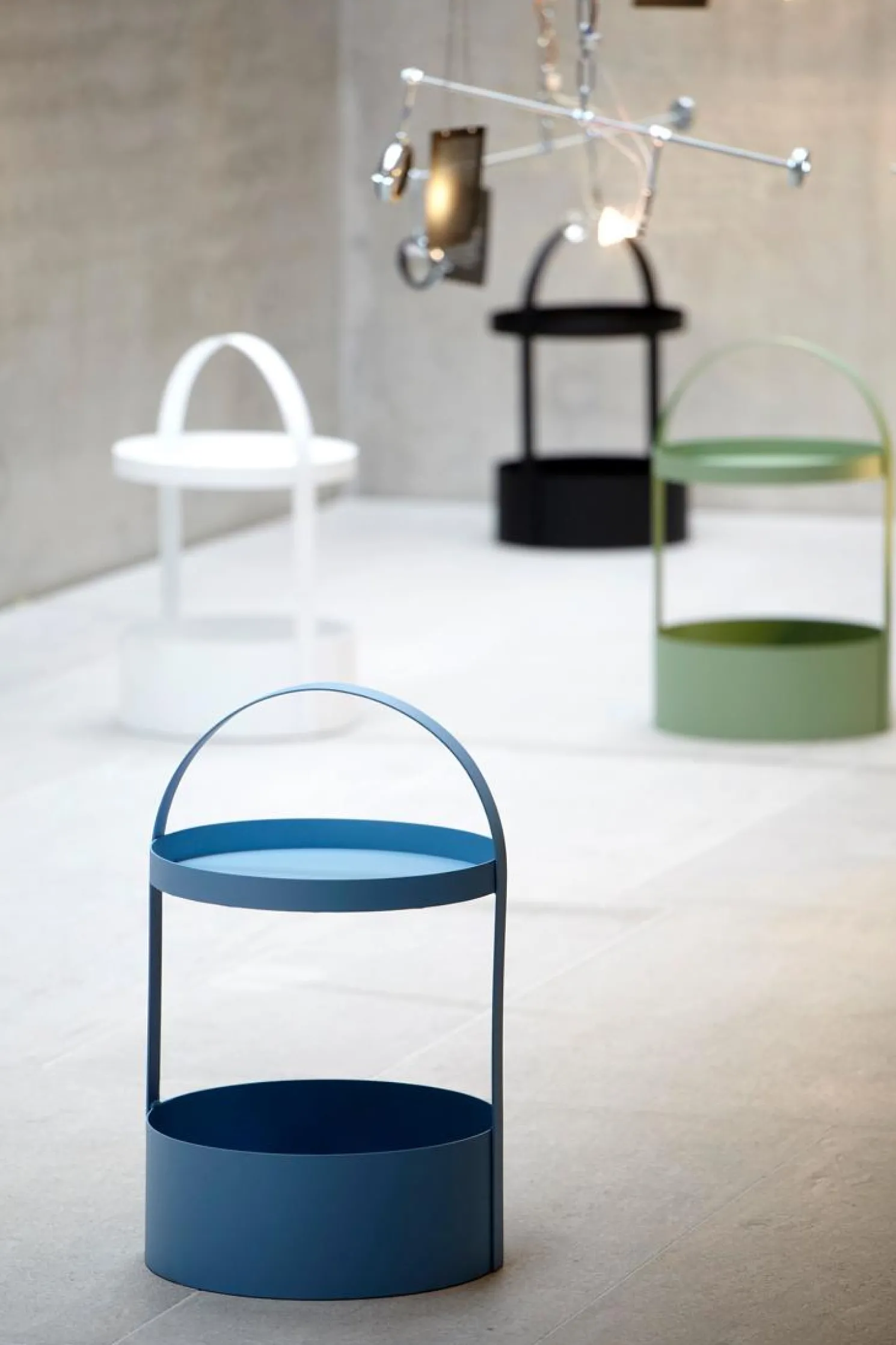 Jan Kurtz Beistelltisch Polytable blau