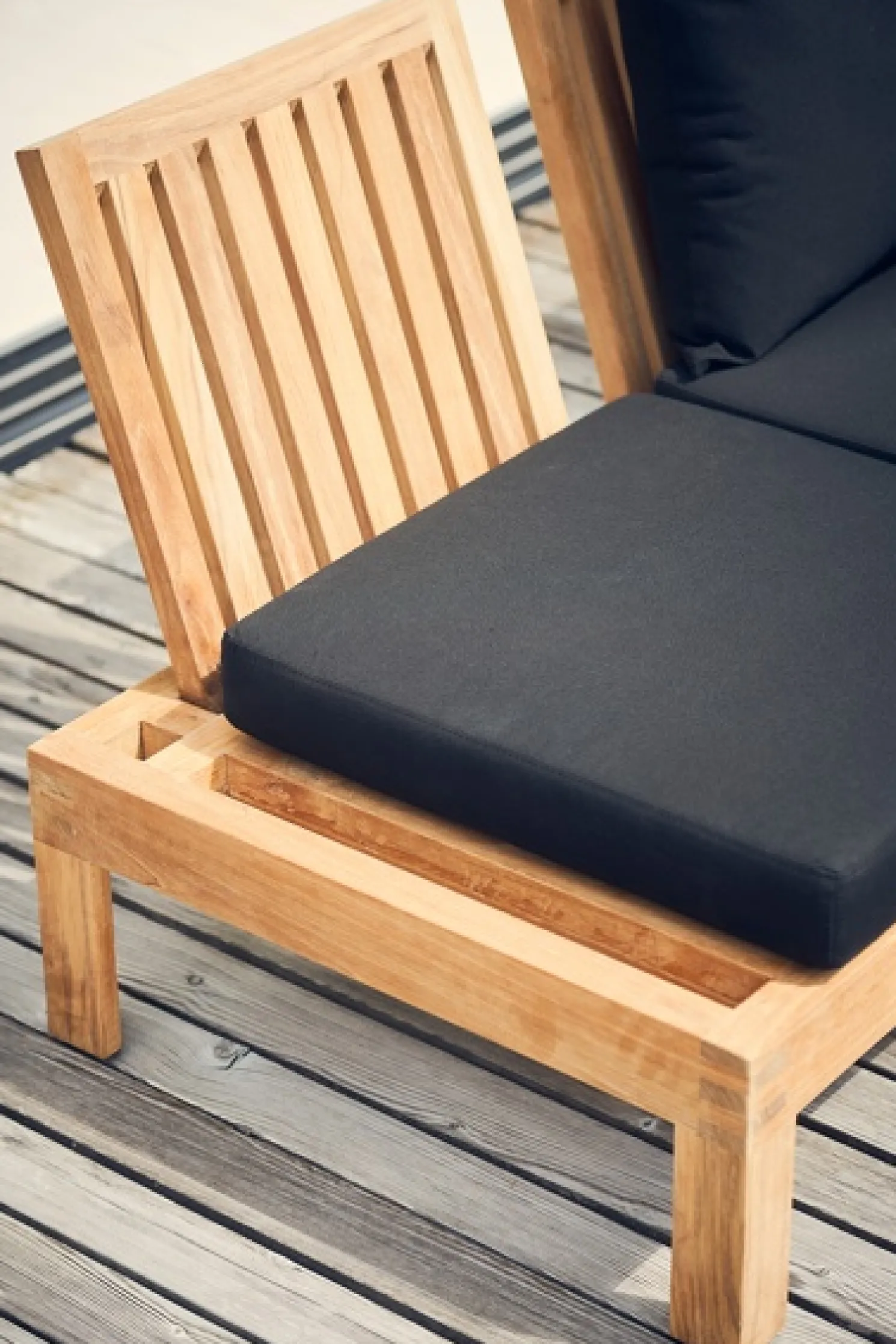 Jan Kurtz Eckelement KORFU