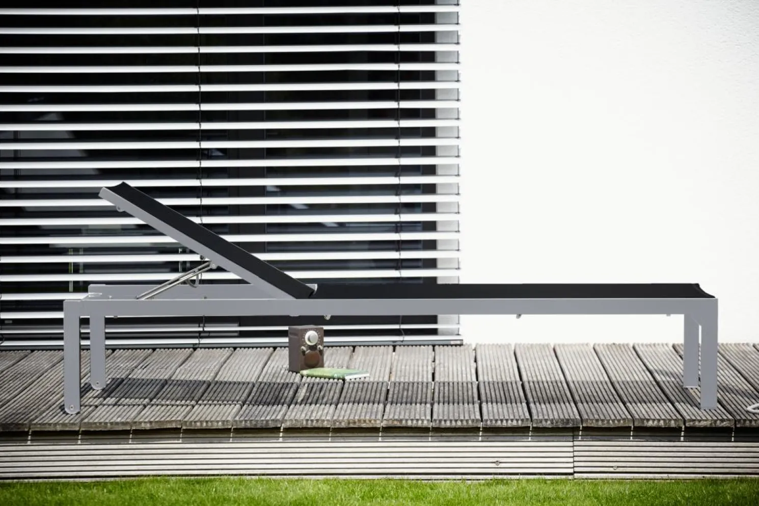 Jan Kurtz Quadrato Stapelliege - silber schwarz