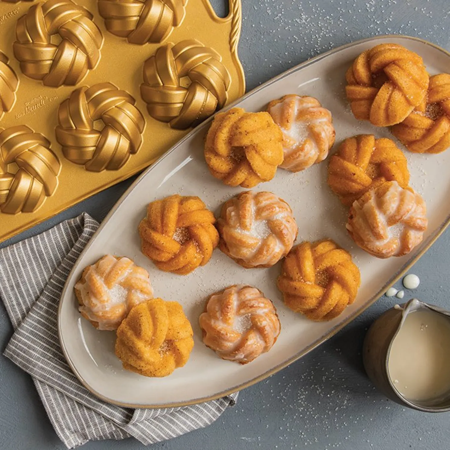 Nordic Ware Backform 75th Anniversary Braided Mini-Kuchen