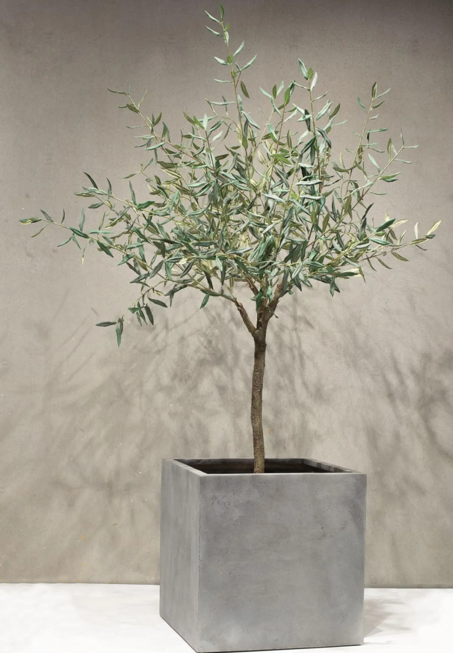 Fleur Ami Polystone Pflanzwürfel - glatte Oberfläche 40 cm crème