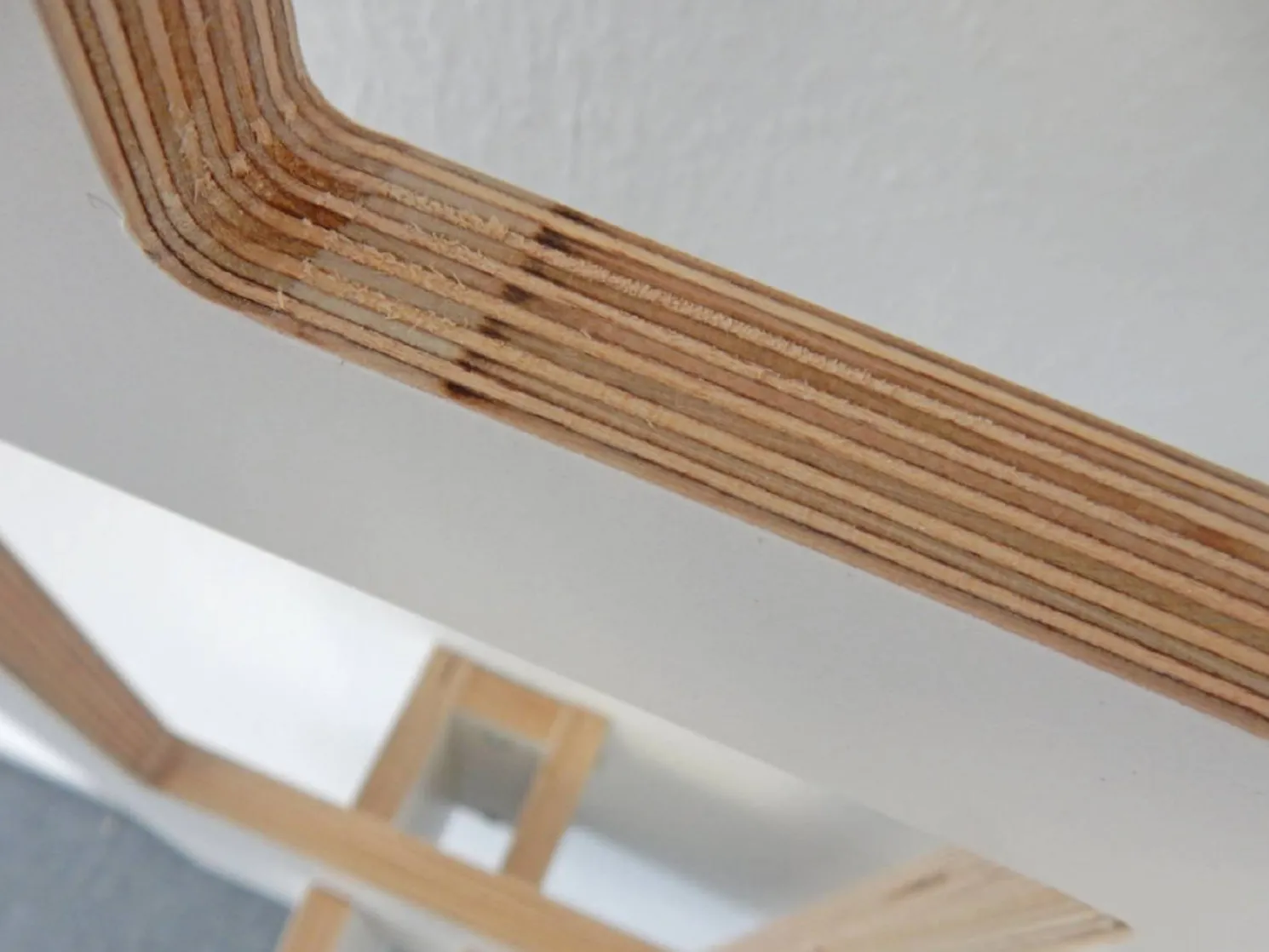 Tojo Lesestoff Bücherregal