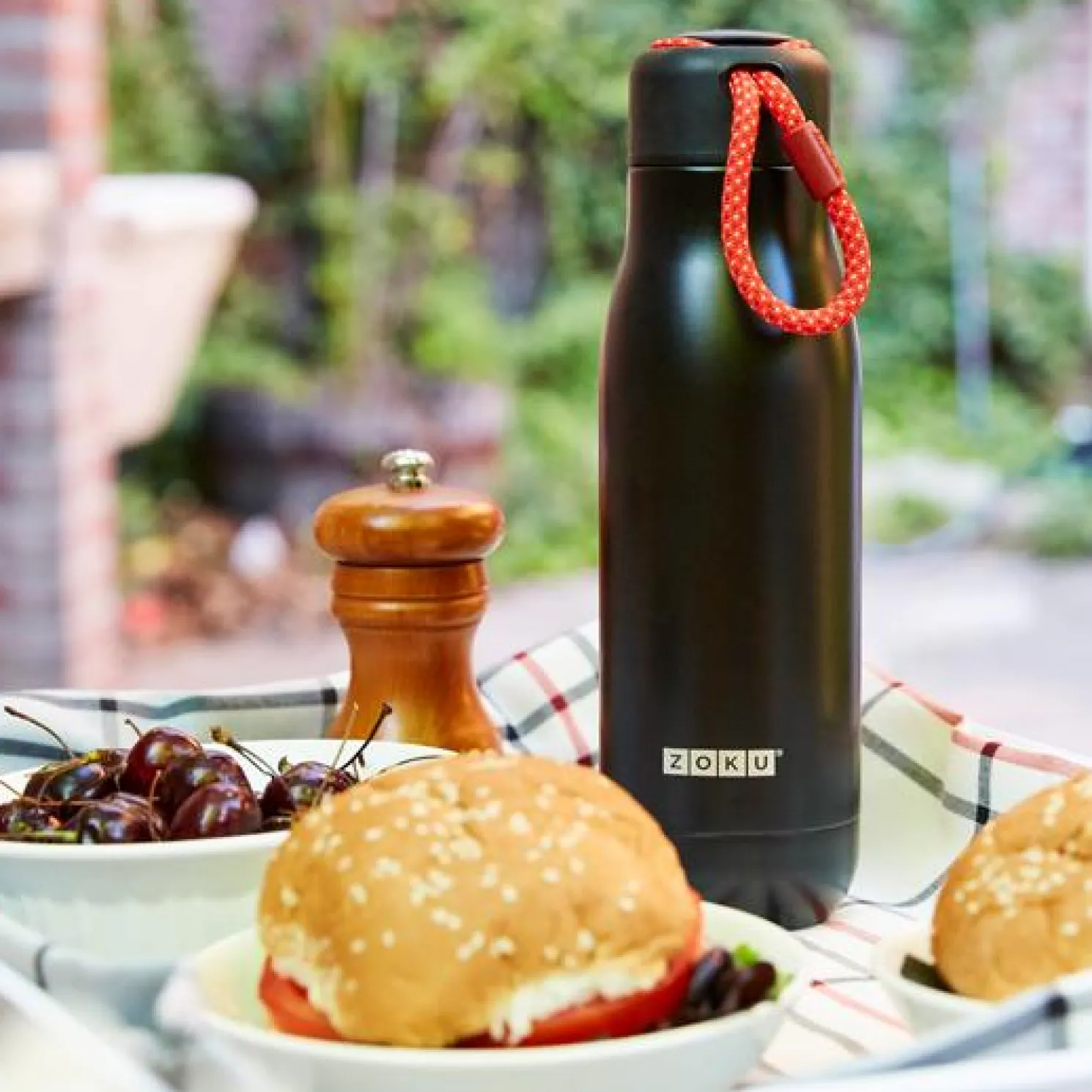 Zoku Edelstahl Trinkflasche 350ml Black