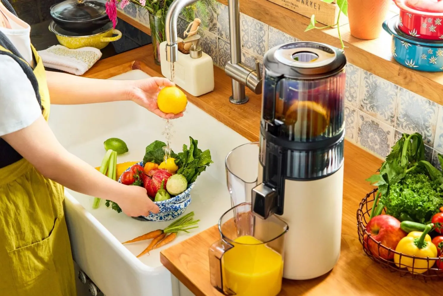 Hurom Entsafter - Slow Juicer H70-ST mit feinmaschigem Sieb Titangrau