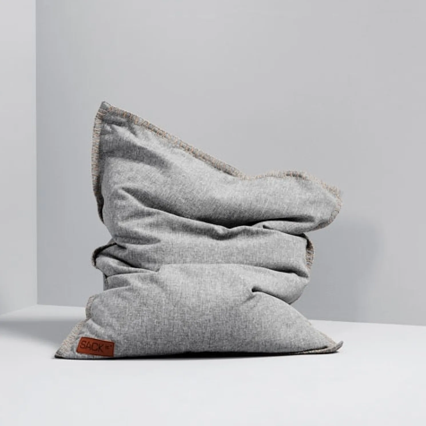 SACKit Outdoor Kindersitzsack SQUAREit Cobana Junior Hellgrau