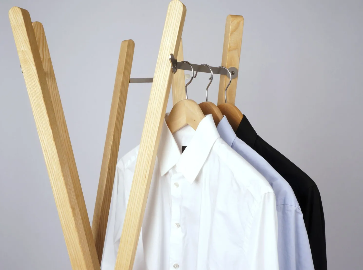 Keilbach Cross-my-heart Standgarderobe Esche
