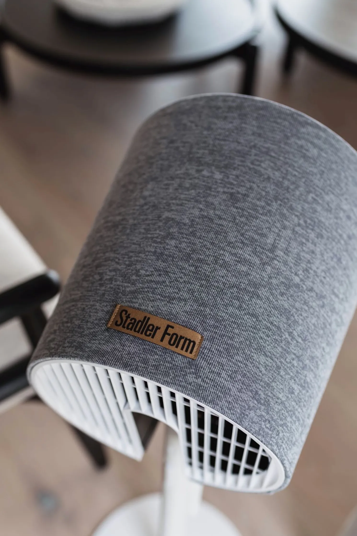 Stadler Form Ventilator Simon mit 3D-Schwenkfunktion