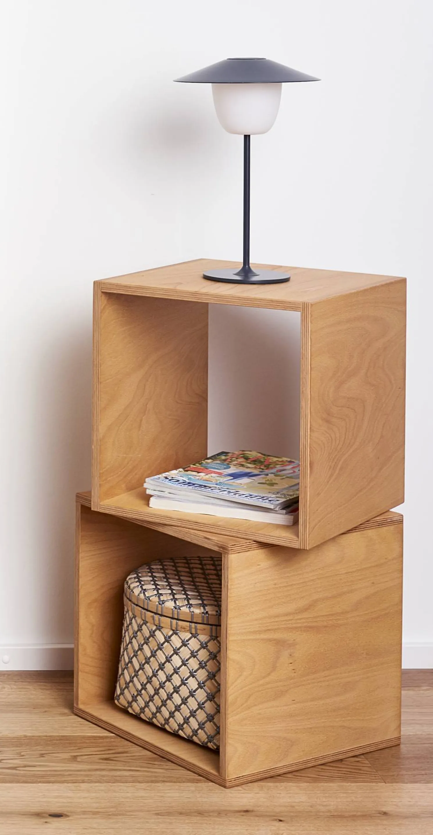 Tojo Cube Nachttisch