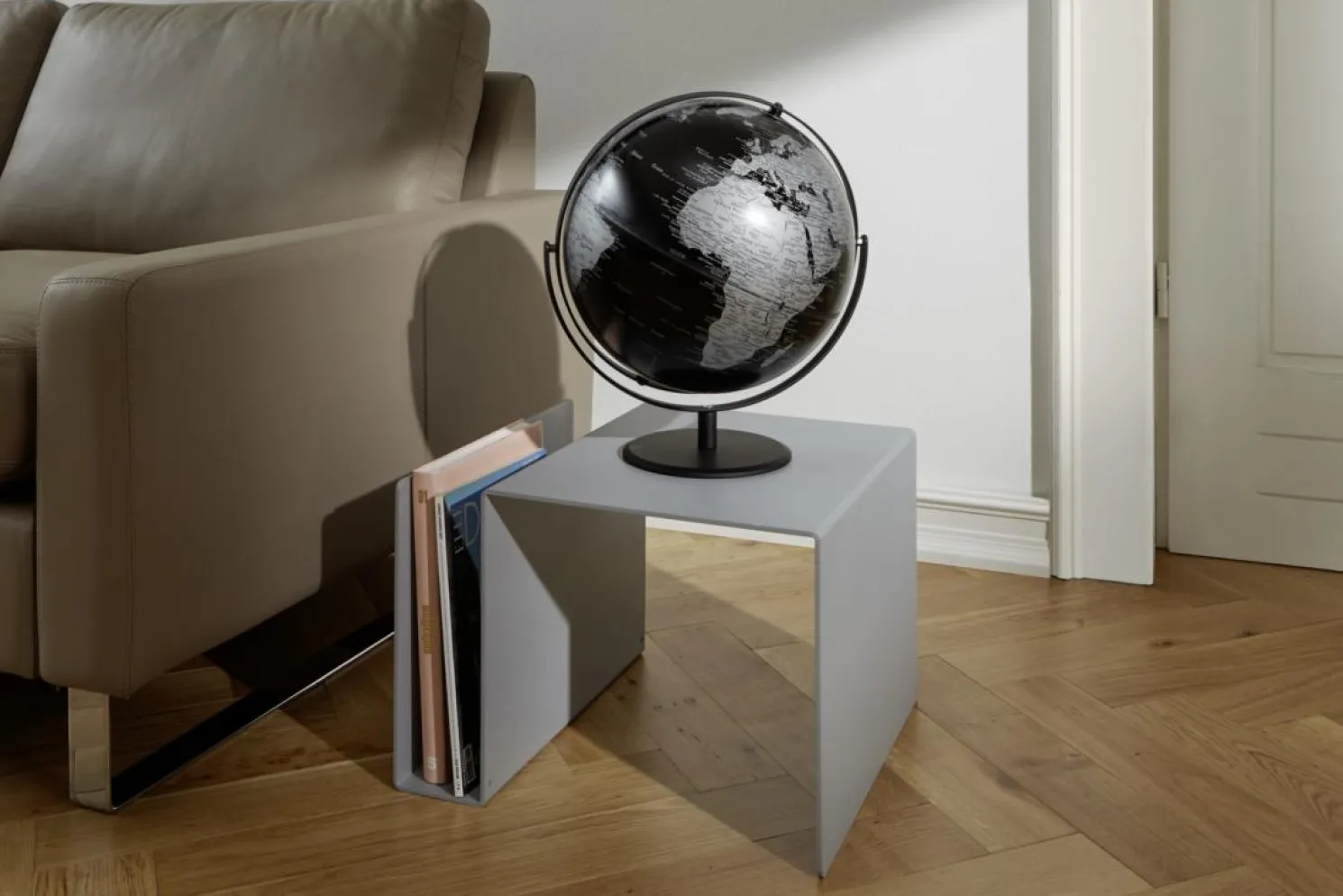 TROIKA Globus Saturn silber, matt