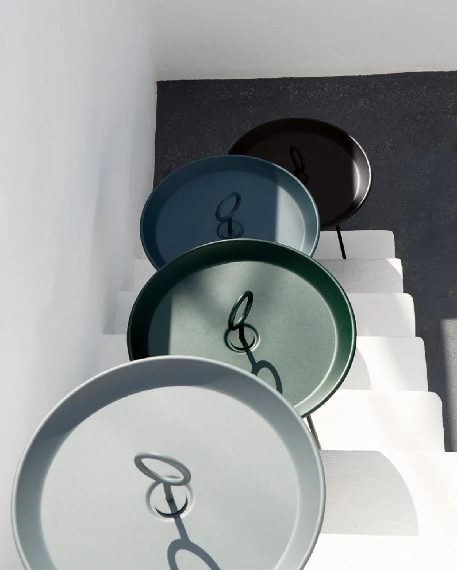 HOUE Outdoor Beistelltisch Eyelet pistaziengrün H:46,5 x D:45 x W:45