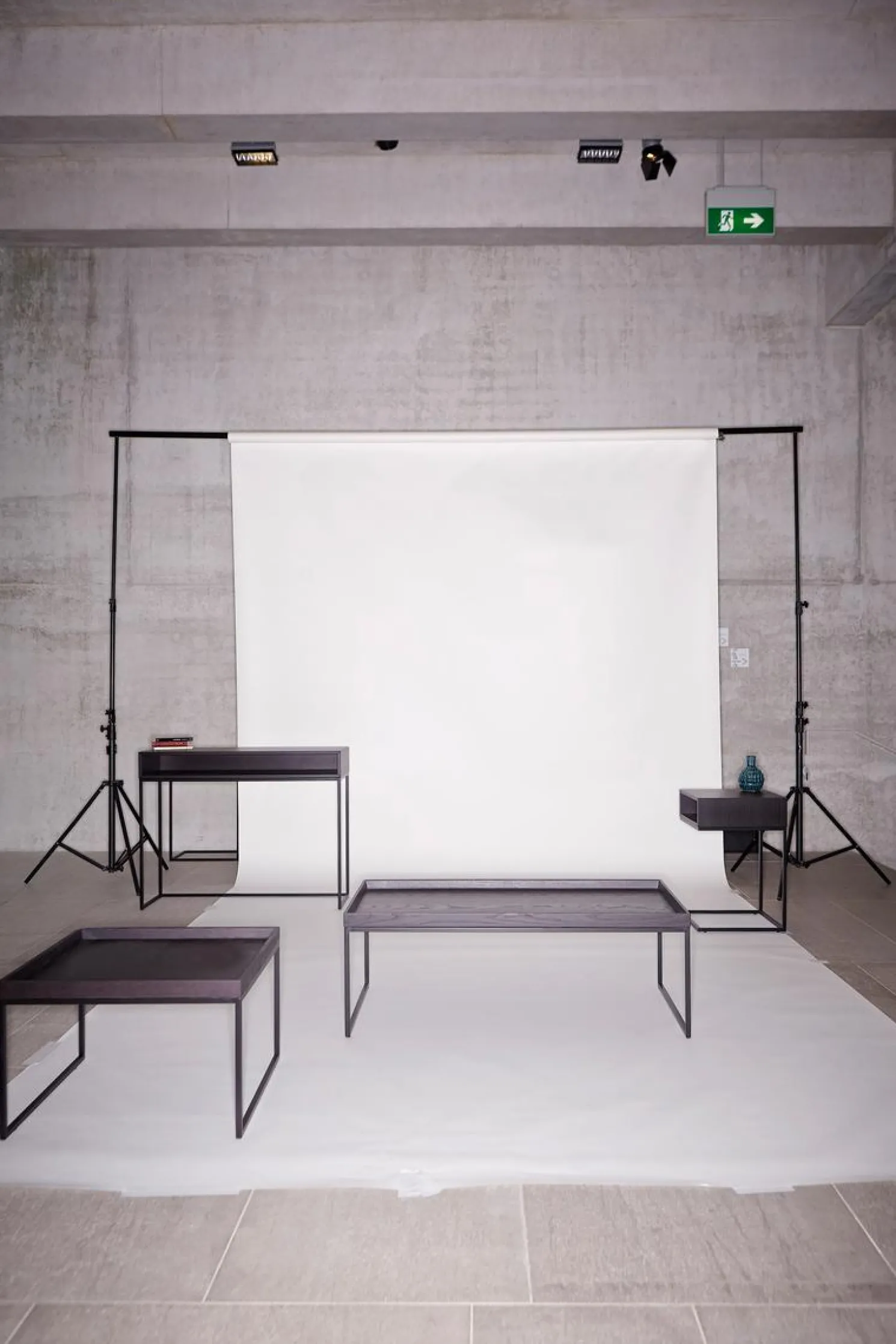 Jan Kurtz Couchtisch Pizzo esche wenge Stahlrohr, schwarz pulverbeschichtet