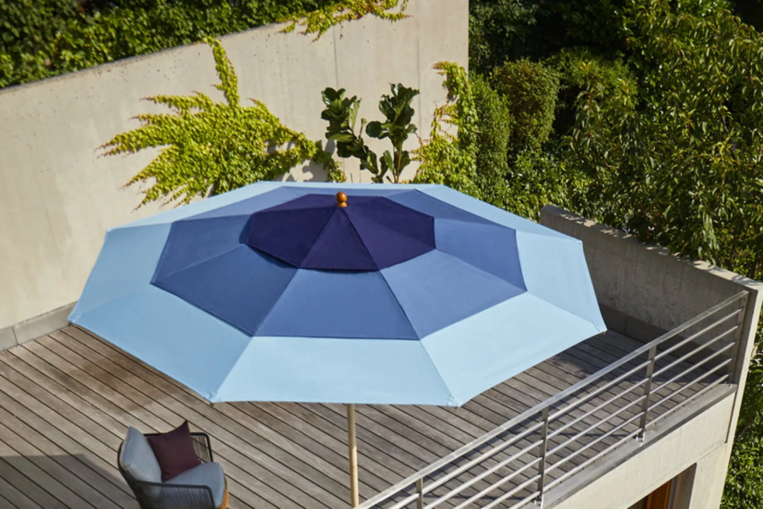 Weishäupl Schirm Klassiker Breeze Ø350 cm Marine/Taubenblau/Wasserblau mit Flaschenzug, Ohne Knickmechanismus