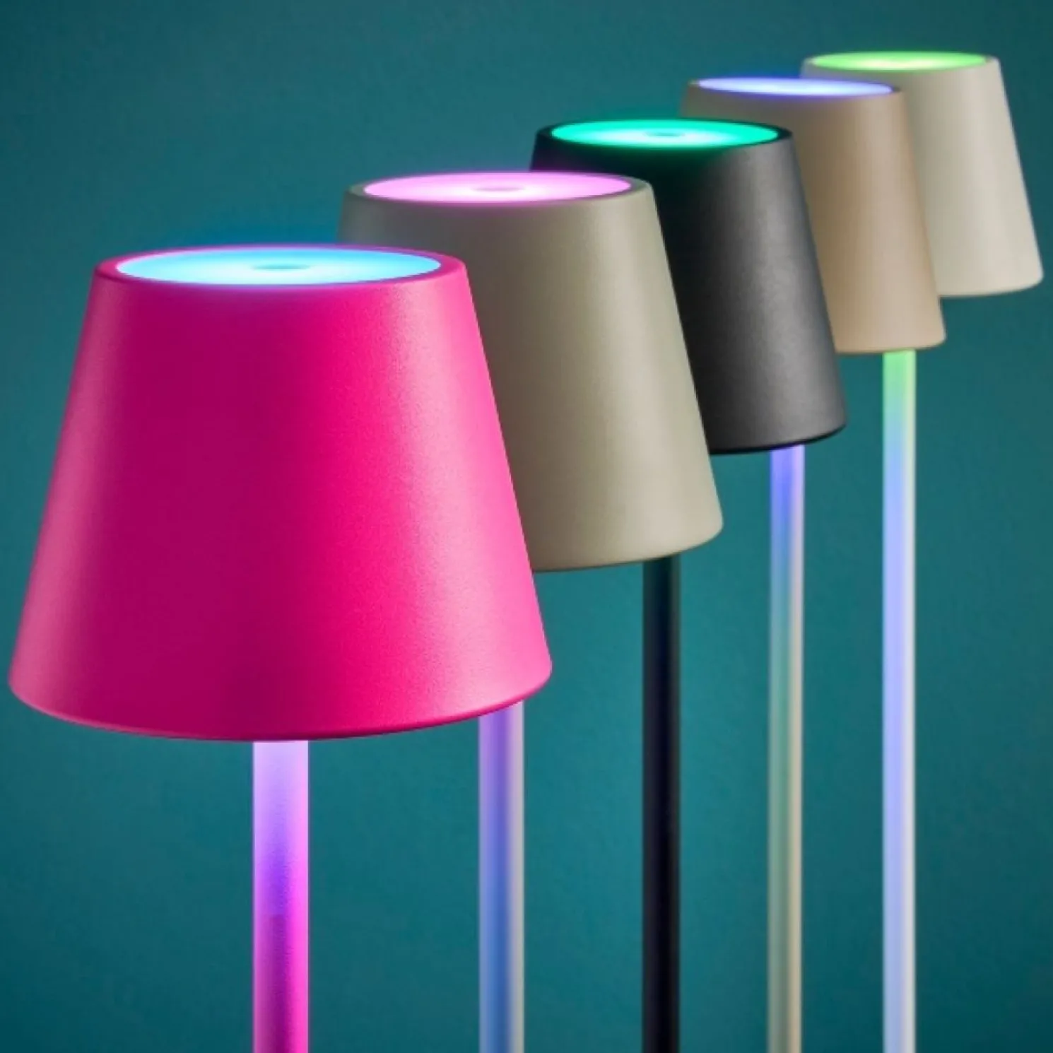 Werner Voß LED Outdoor Stehleuchte Lys Magenta